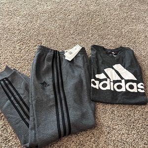 Adidas NWT sz M jogger and tee